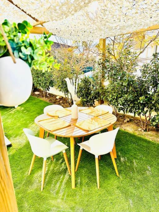 T2 « Boheme » Avec Spa… Calenzana Exteriör bild